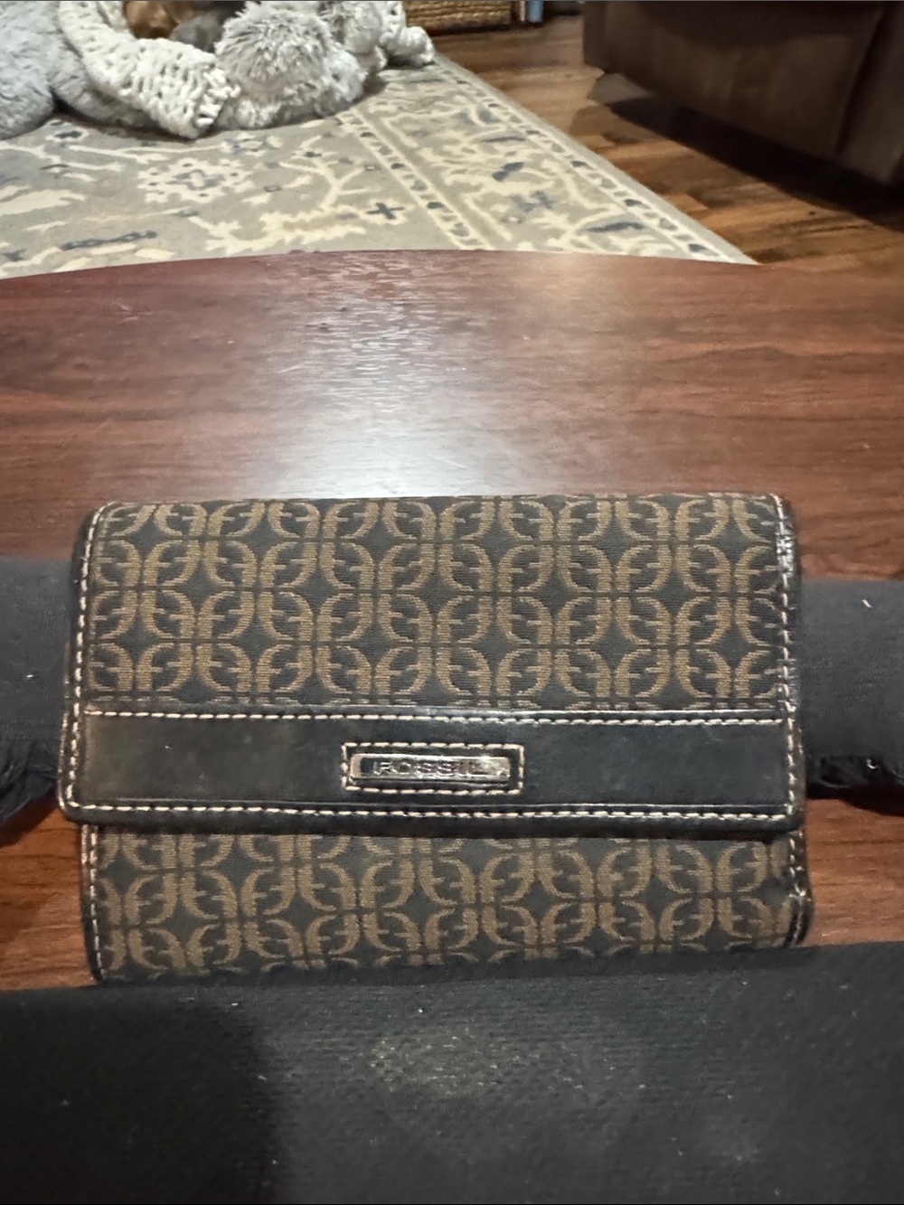 Fossil signature trifold wallet
